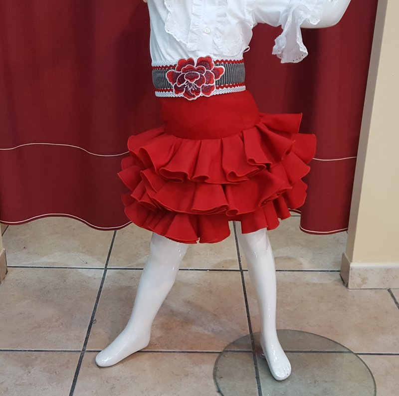 Falda Corta de Flamenca para Niña. Modelo Pedroche Tul Roja. PEDROCHE  GITANA Y FLAMENCO.